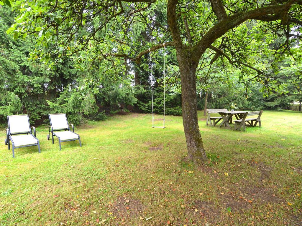 Furnished Bungalow In Monceau En Ardenne With Garden BarbecueOizy エクステリア 写真