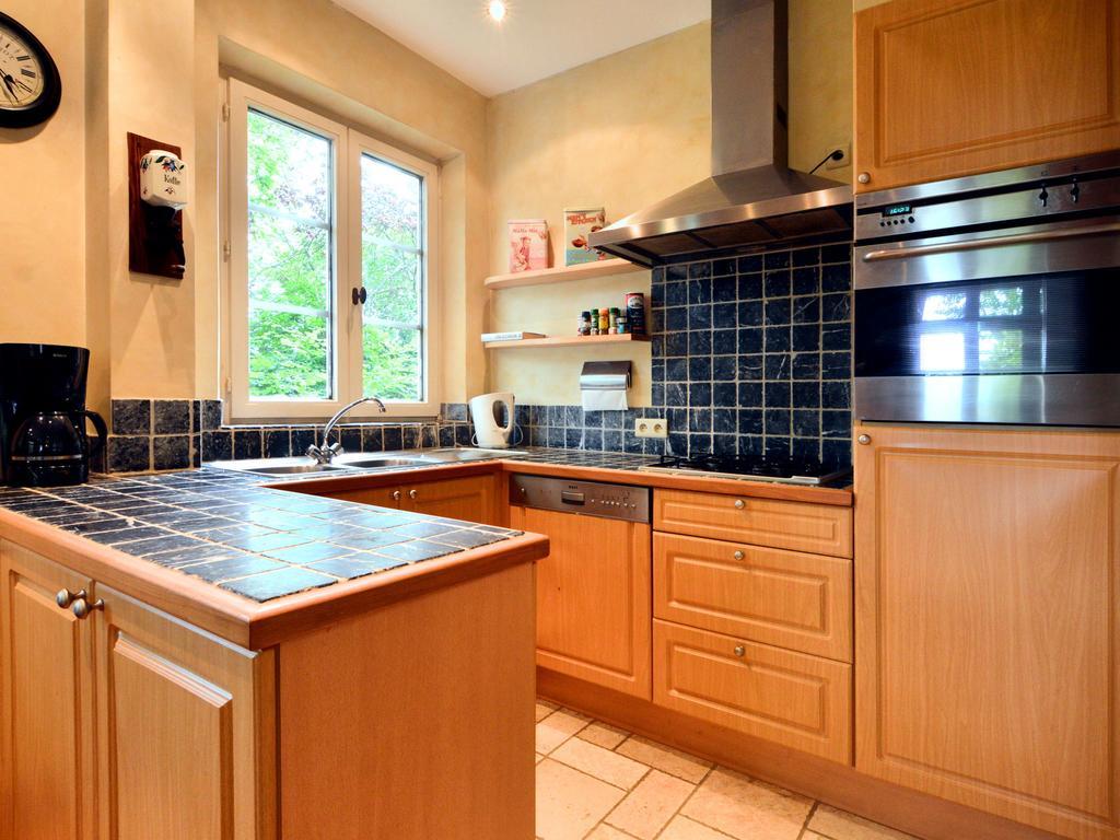 Furnished Bungalow In Monceau En Ardenne With Garden BarbecueOizy エクステリア 写真